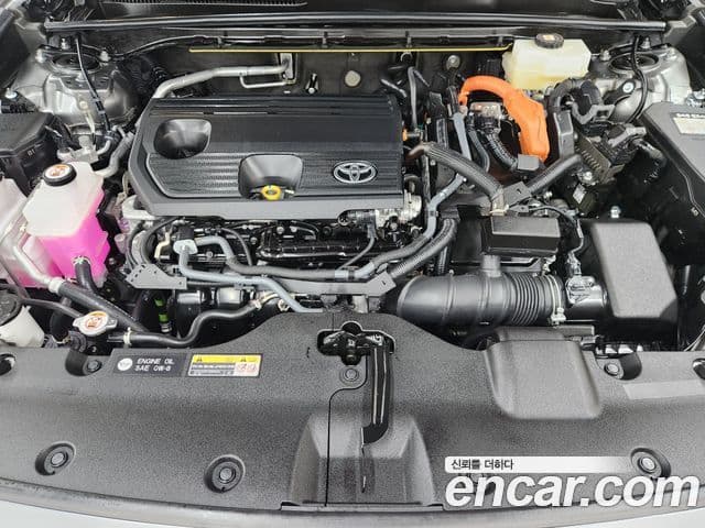 Toyota Crown Crossover 2024 — Şəkil 16/19
