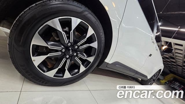 Kia Carnival 2022 — Şəkil 6/20
