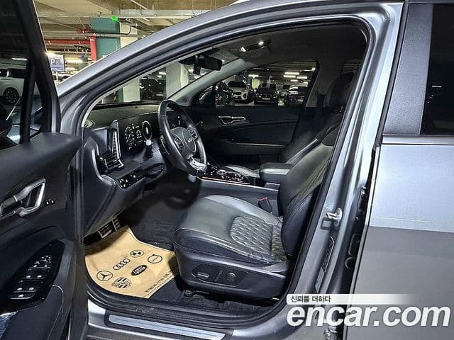 Kia Sportage 2022 — ფოტო 6/20