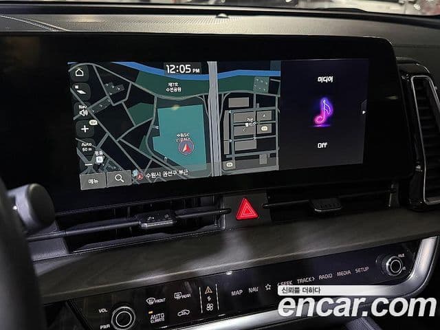 Kia Sportage 2022 — ფოტო 15/20