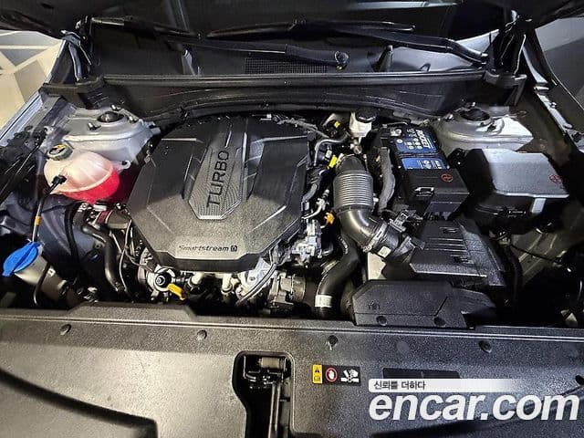 Kia Sportage 2022 — ფოტო 19/20