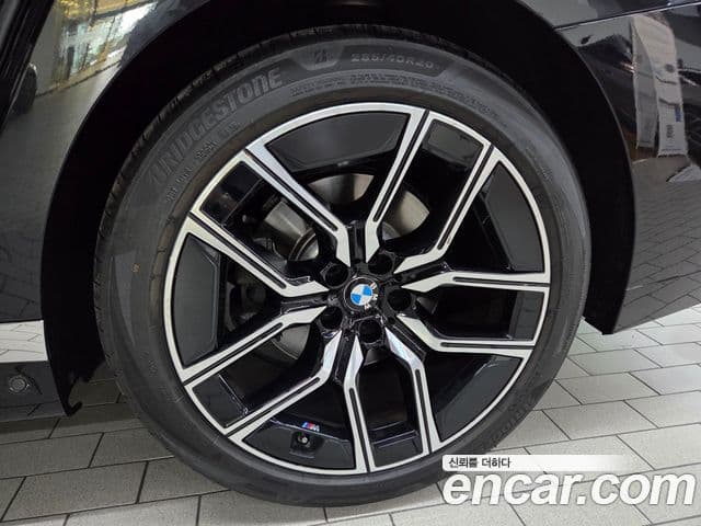BMW 7 Series 2024 — Şəkil 5/20