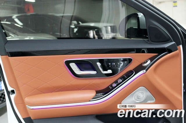 Mercedes-Benz S-Class 2025 — ფოტო 10/20