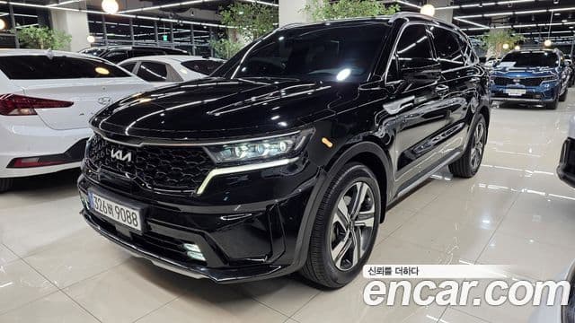 Kia Sorento 2023 — Фото 1/20