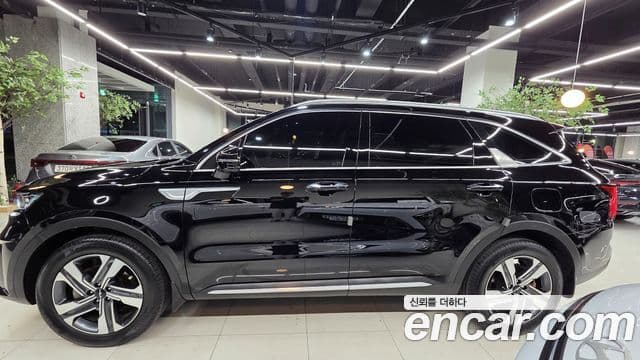 Kia Sorento 2023 — Фото 10/20