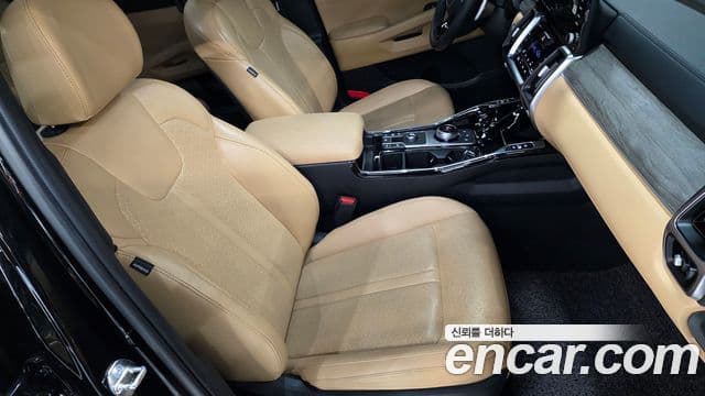 Kia Sorento 2023 — Фото 18/20