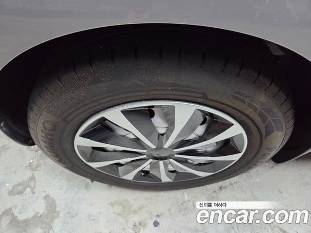 Hyundai Staria 2022 — Şəkil 9/20