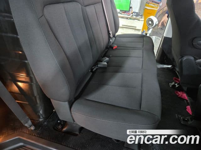 Hyundai Staria 2022 — Şəkil 18/20