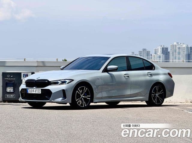 BMW 3 Series 2023 — ფოტო 9/20