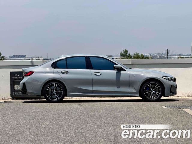 BMW 3 Series 2023 — ფოტო 2/20