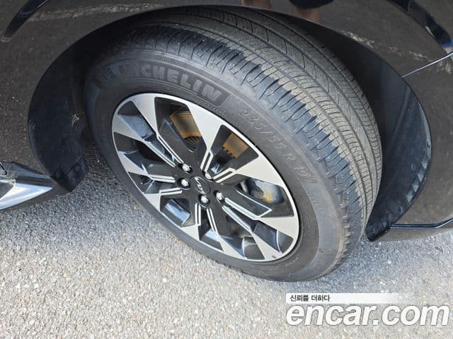 Kia Carnival 2022 — Фото 4/20