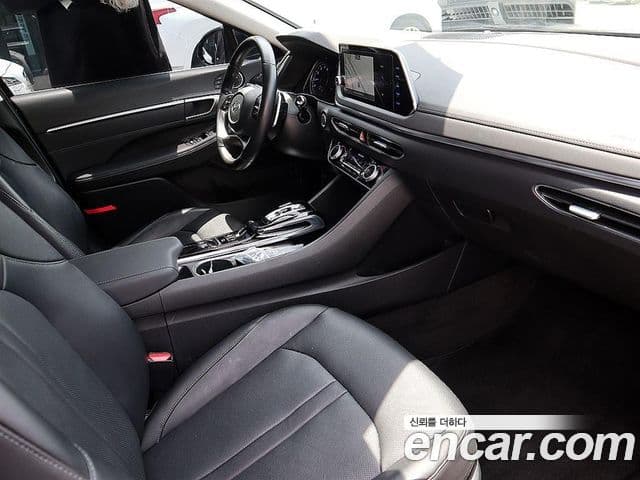 Hyundai Sonata 2022 — ფოტო 12/20