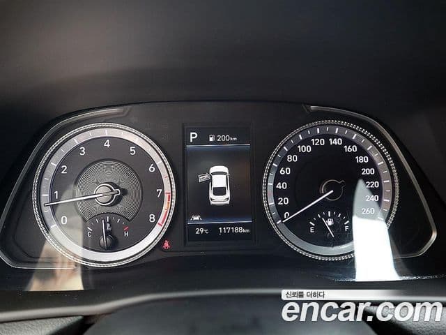 Hyundai Sonata 2022 — ფოტო 8/20