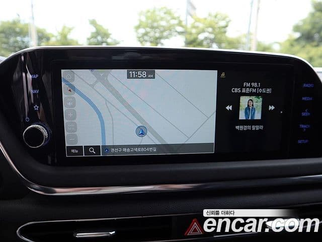 Hyundai Sonata 2022 — ფოტო 13/20