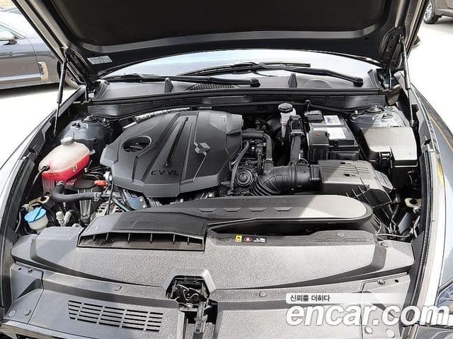 Hyundai Sonata 2022 — ფოტო 19/20