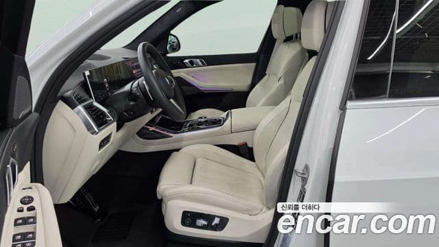 BMW X7 2025 — Фото 10/20