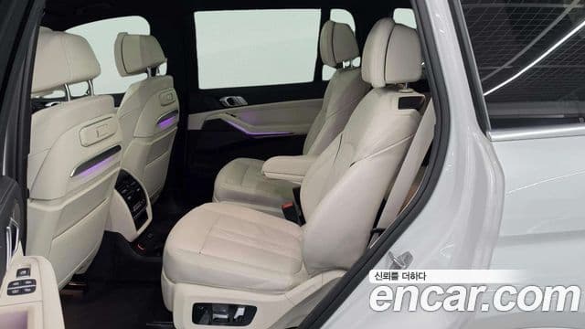 BMW X7 2025 — Фото 13/20