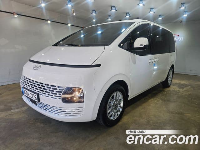 Hyundai Staria 2024 — Фото 9/20