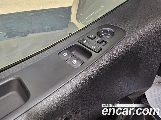 Hyundai Staria 2024 — Фото 18/20