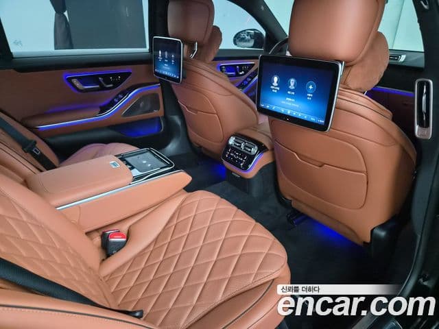 Mercedes-Benz S-Class 2025 — Фото 11/20