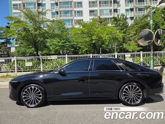 Hyundai Grandeur Hybrid 2024 — Photo 1/20