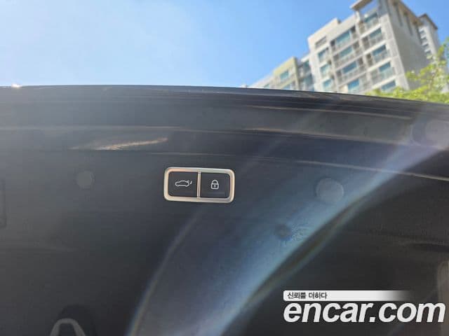 Hyundai Grandeur Hybrid 2024 — Photo 19/20