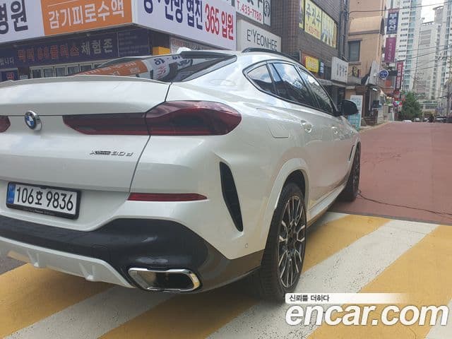 BMW X6 2025 — Photo 14/17