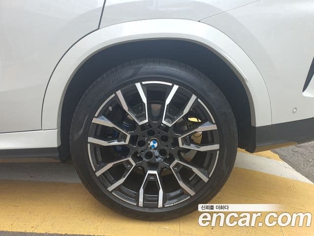 BMW X6 2025 — Photo 17/17