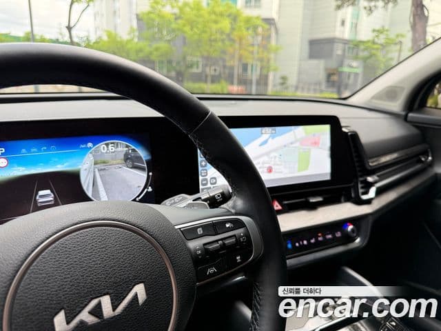 Kia Sportage 2022 — Фото 13/15