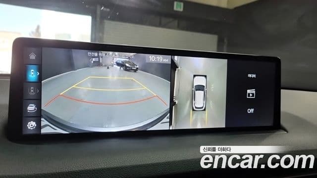 Genesis GV70 2021 — фото 14 из 18