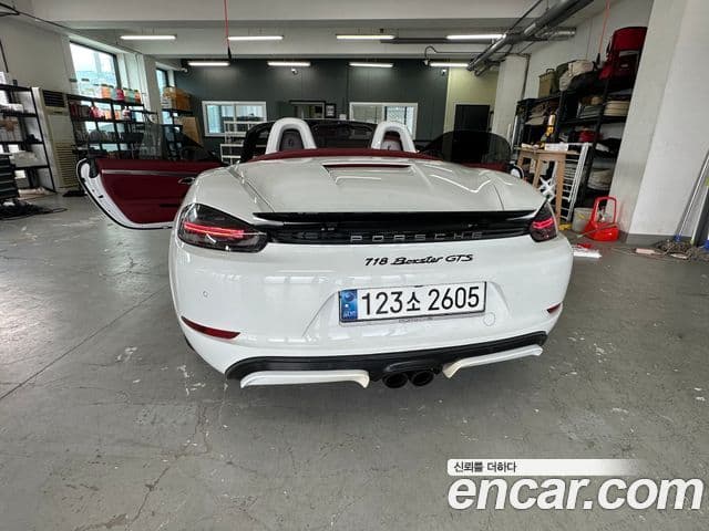 Porsche 718 Boxster 2018 — ფოტო 4/8