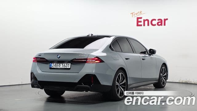 BMW 5 Series 2025 — ფოტო 2/20