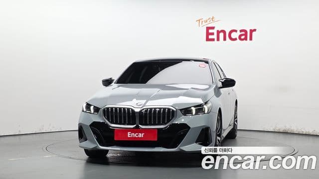 BMW 5 Series 2025 — ფოტო 3/20