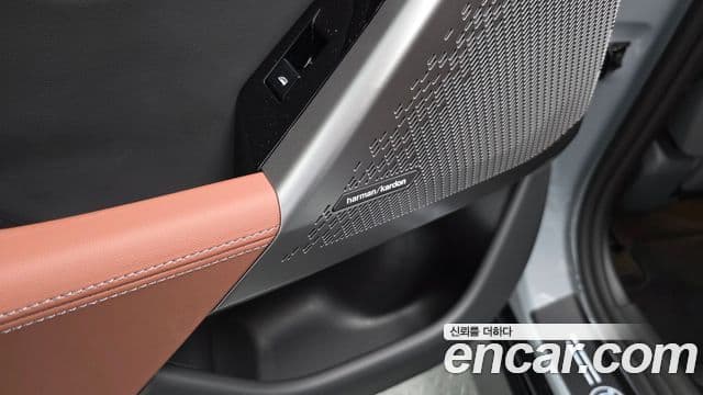 BMW 5 Series 2025 — Photo 35/35
