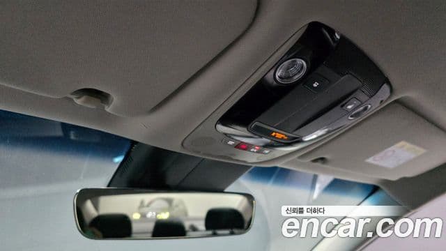 Kia K8 2022 — ფოტო 18/20
