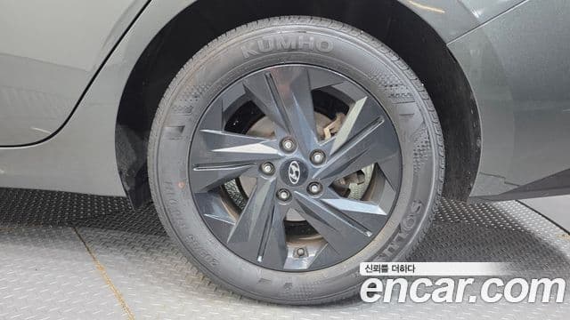 Hyundai The New Avante Hybrid 2022 — Şəkil 19/30