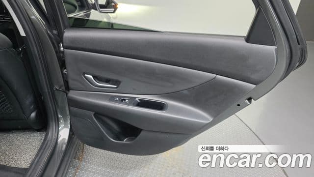 Hyundai The New Avante Hybrid 2022 — Şəkil 13/30