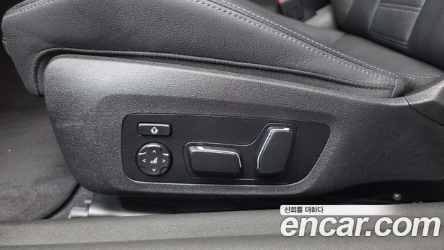 BMW M2 2025 — Photo 6/30
