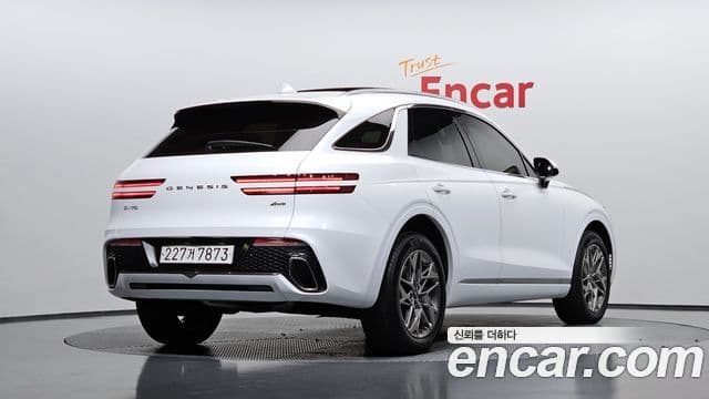 Genesis GV70 2022 — Şəkil 2/20