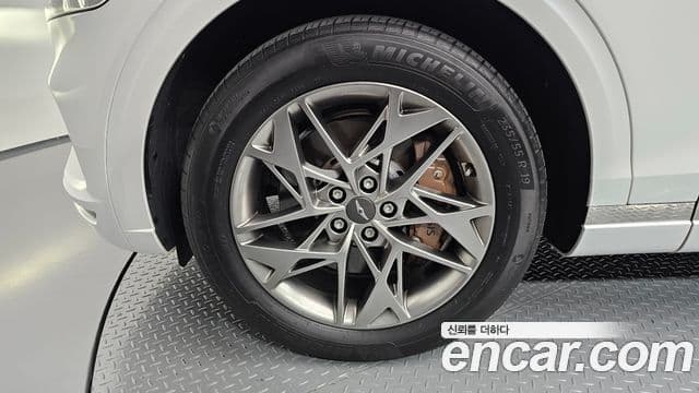 Genesis GV70 2022 — Şəkil 5/20