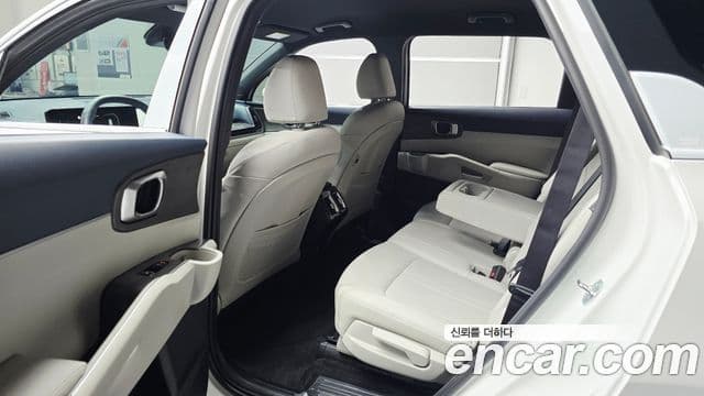 Kia Sorento 2025 — Şəkil 11/20