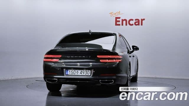 Genesis Electrified G80 2022 — ფოტო 4/20