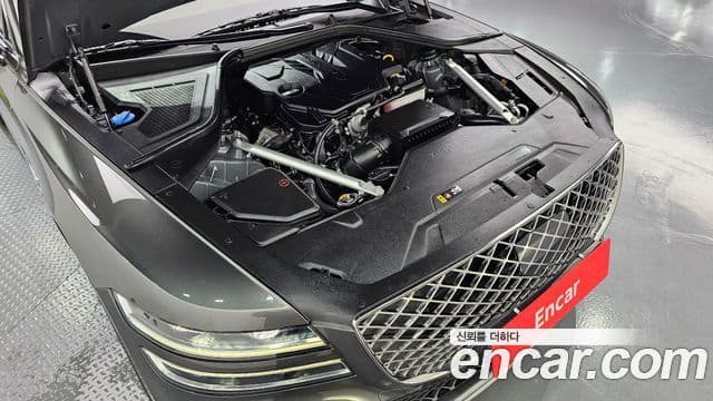 Genesis Electrified G80 2022 — ფოტო 6/20