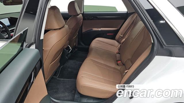 Hyundai Grandeur 2024 — Фото 12/20