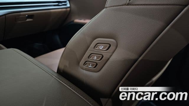 Hyundai Grandeur 2024 — Фото 16/20