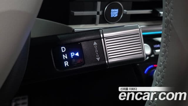 Hyundai Santa Fe 2024 — Şəkil 9/20