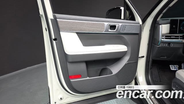 Hyundai Santa Fe 2024 — Photo 19/35