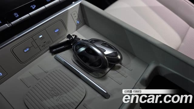 Hyundai Santa Fe 2024 — Photo 23/35