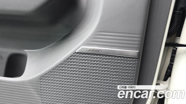 Hyundai Santa Fe 2024 — Photo 33/35