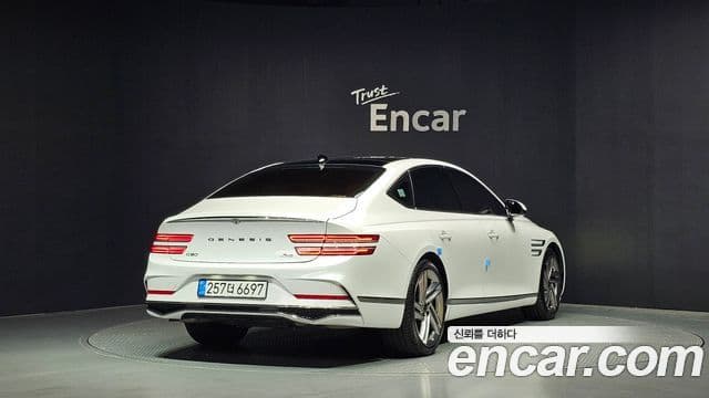 Genesis Electrified G80 2025 — Şəkil 2/20